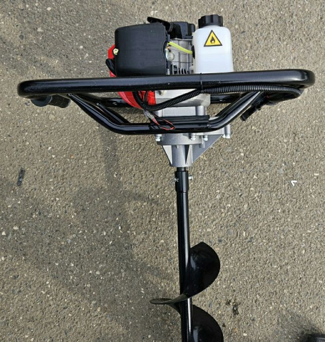 Motoburghiu (foreză pentru pamant)