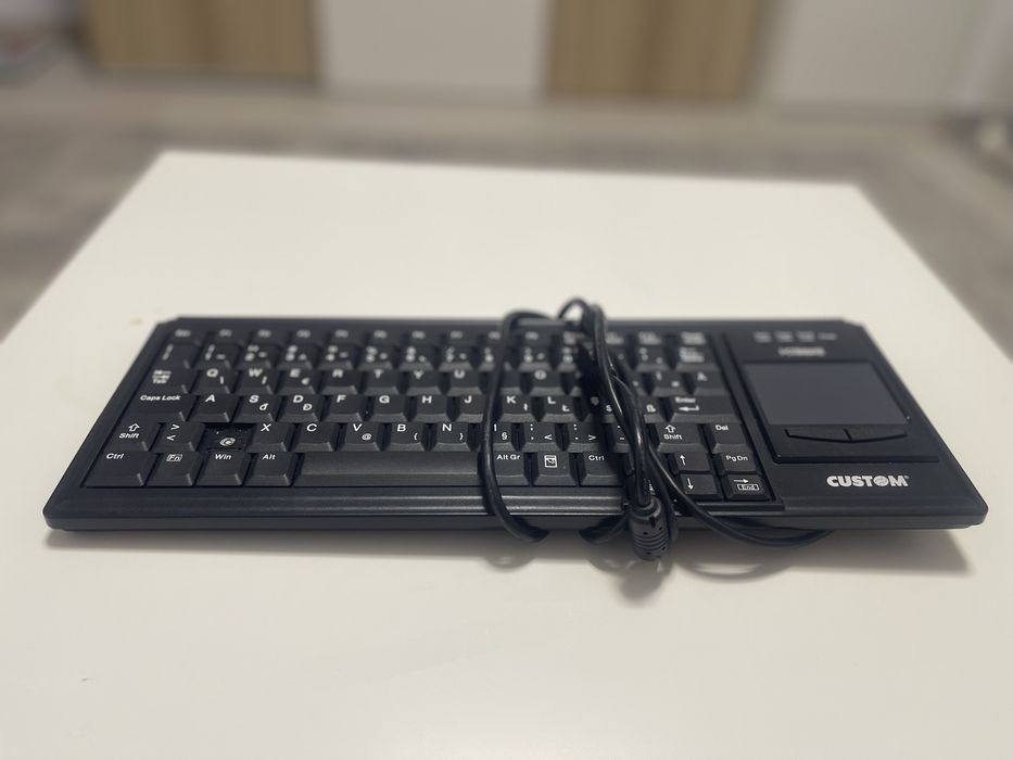 Tastatură profesională POS CUSTOM KB82 (RO) cu touchpad