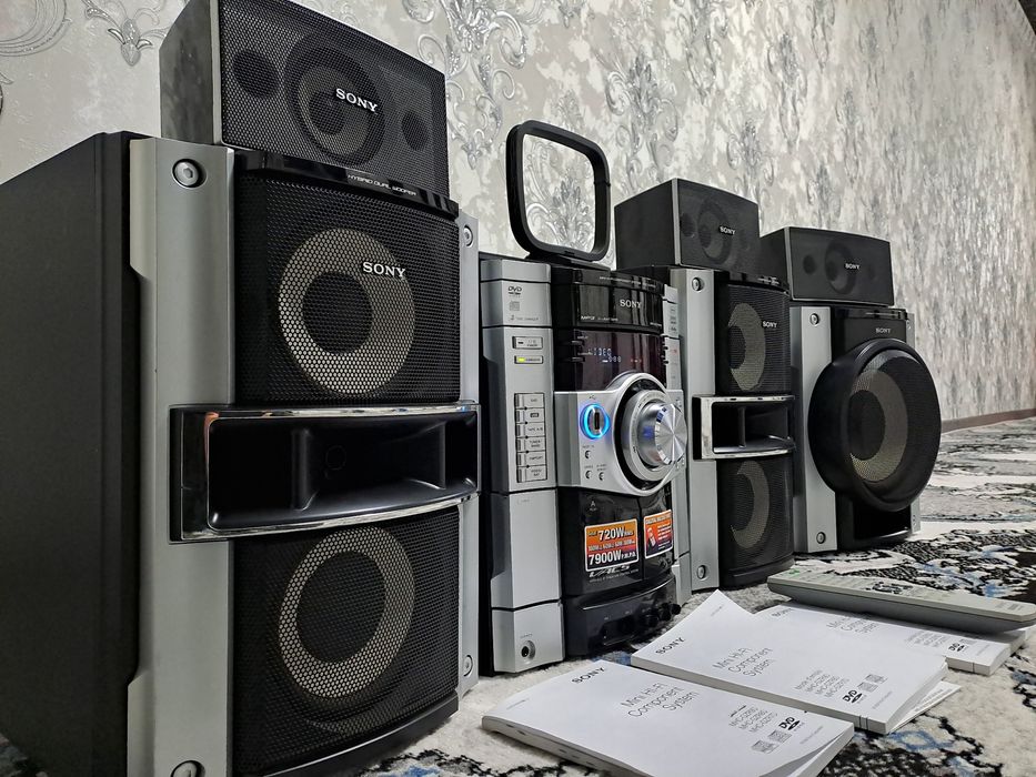 Muzikalniy sentr sotiladi