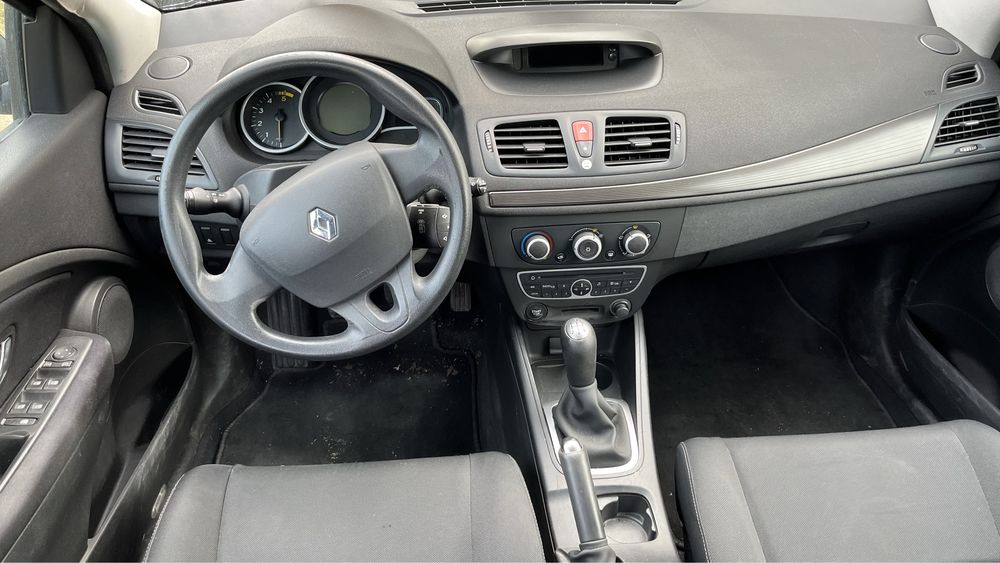 Renault Megan 1,5 dci Мотор Фар Броня Врата Маховик Радиатор Дюза Стоп