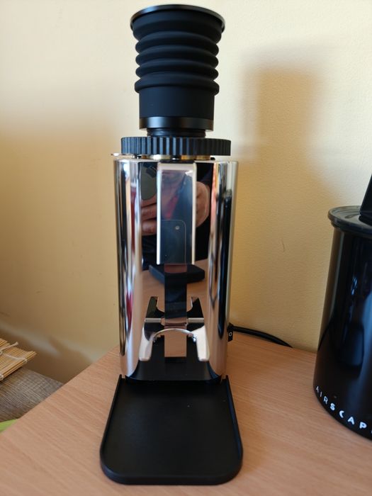 Кафемелачка-ECM C-Manuale 54