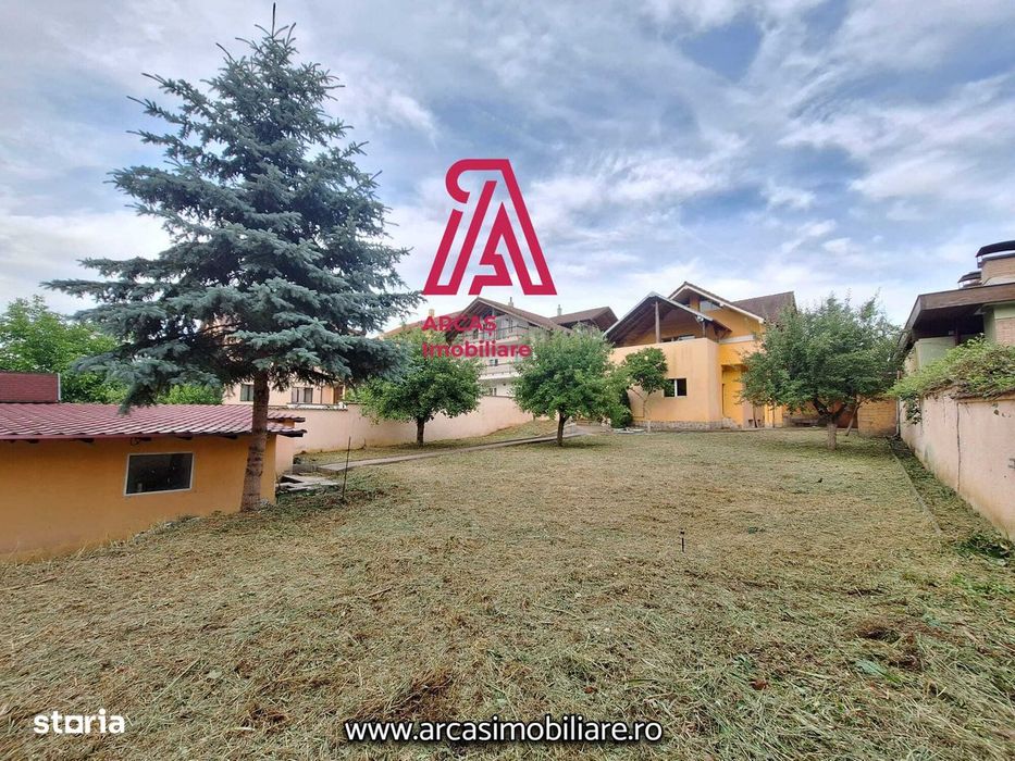 Vila de vanzare teren 970 mp Parc Sub Arini!