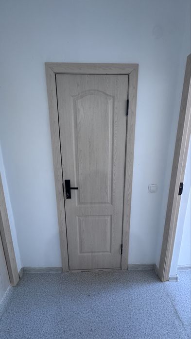 Почти новый есик