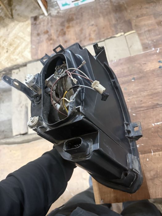 Фара приора 1 правая