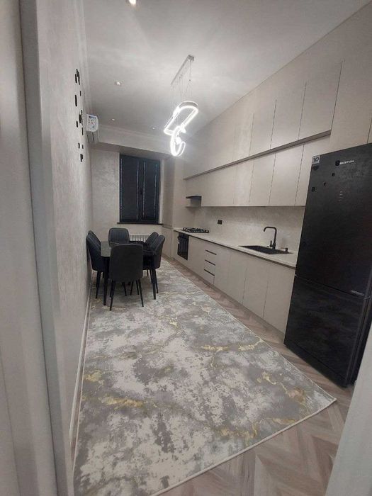 Сдается 2х комнатный квартира ЖК Edison 206*