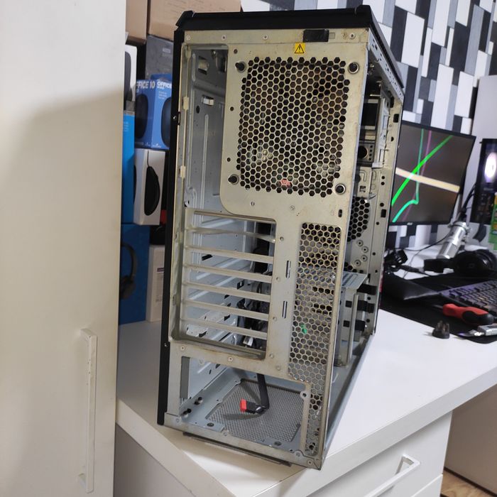 Carcasă Middle Tower Lenovo Y700