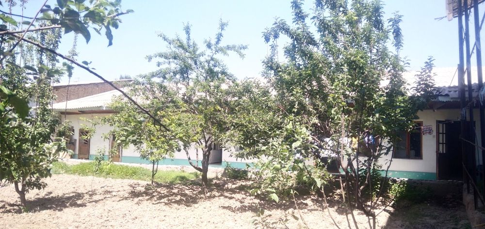 Сурочна 6 сотук каропка .саноат махаласида сотилади