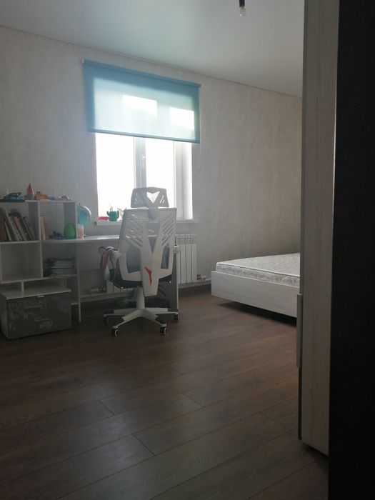 Частный большой дом