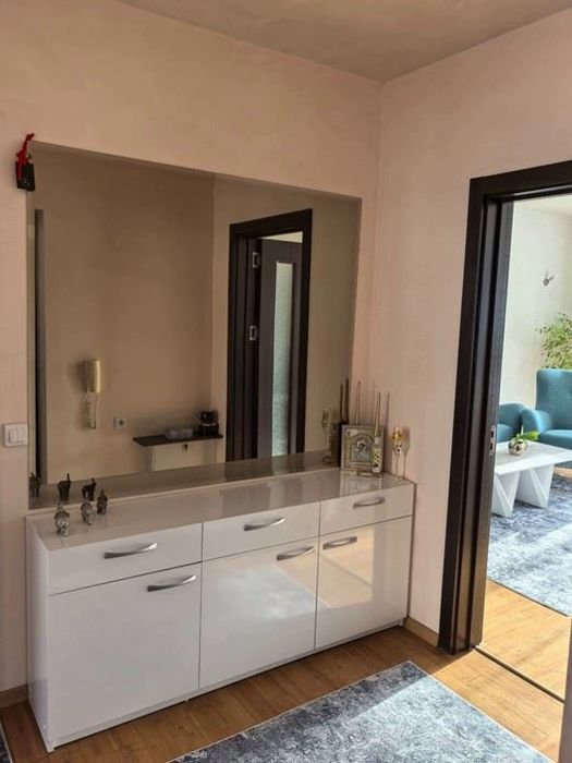 Дава се под наем Двустаен апартамент в София, Витоша - 64 кв.м за 746.64 € - Снимка #4