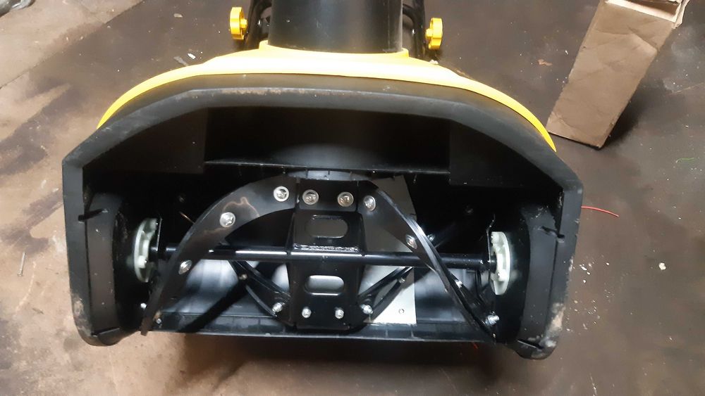 Снегоуборочная машина