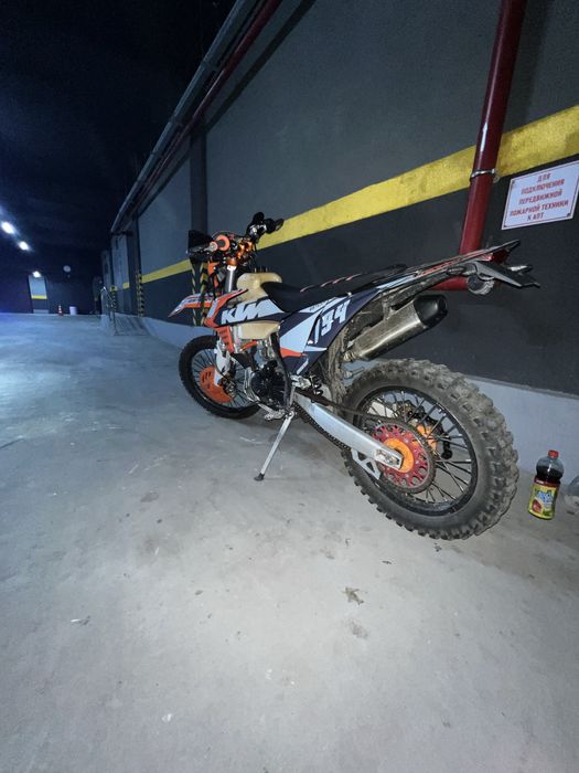 zummav k8 nb300. на номерах!!