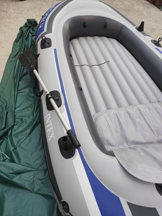 Лодка Excursion 4