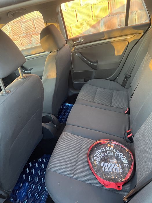 VW Golf 5 Variant BlueMotion 1.9 TDI – 105 CP – foarte economic