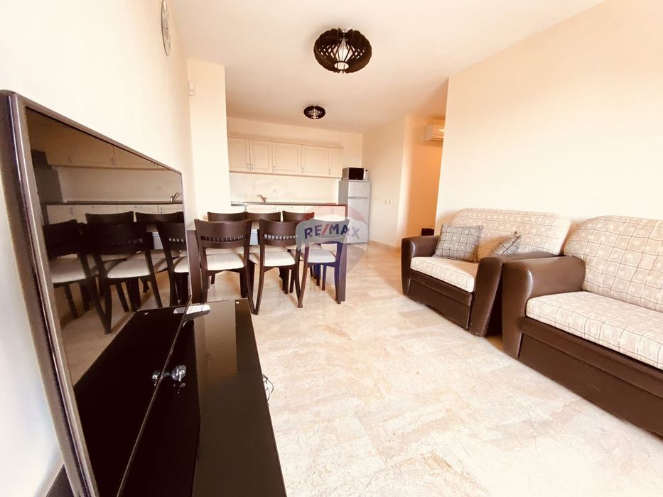 Продава се Тристаен апартамент в с. Кранево, Област Добрич - 92 кв.м за 1184 €/кв.м - Снимка #2