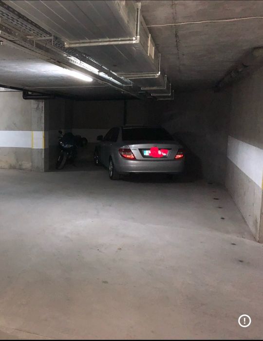 Давам дългосрочно  2 бр подземни  паркоместа