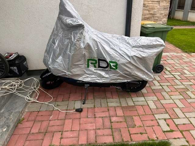 Scuter electric RDB NEPTUN III, 2000W, fara permis, 25 km/h