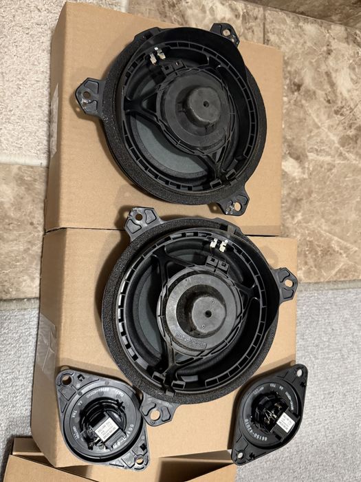 Фабрични тонколони RAV4 2016 non-JBL