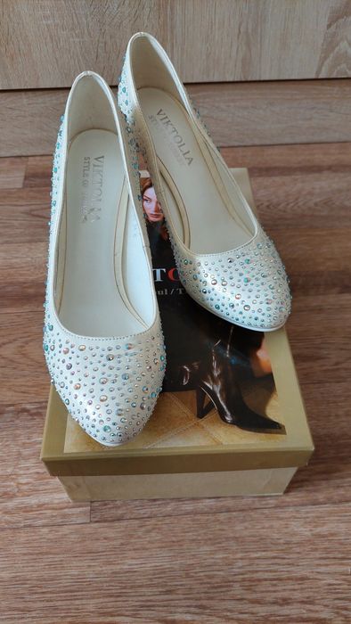 Женские      туфли