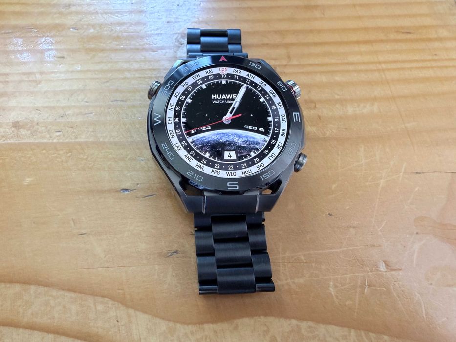 [ТОП] Huawei Watch Ultimate-562, Модел CLB-B19