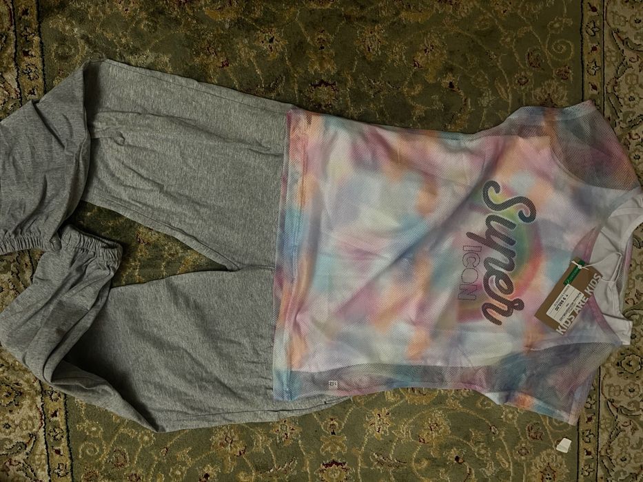 Вещи на девочку 8-10 лет 140-150 см