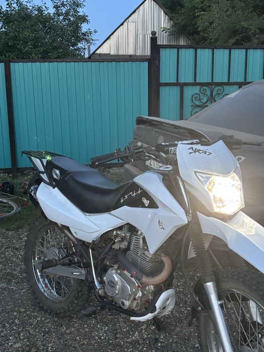 Продам мотоцикл BATYS cross-3