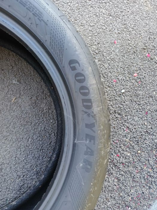 215.50.18 Goodyear Vara Second-hand