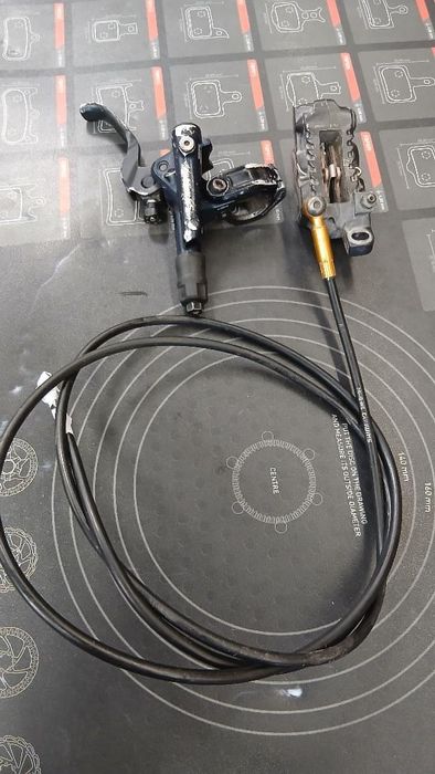 Задна спирачка Shimano Saint  4 бутална