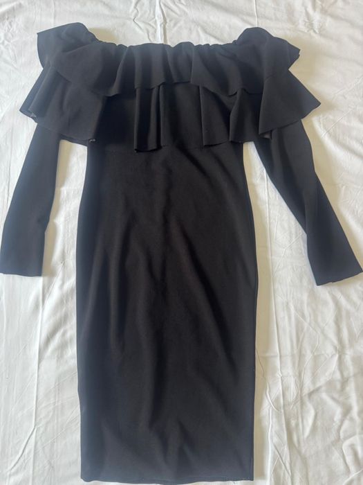 Rochie neagră elegantă