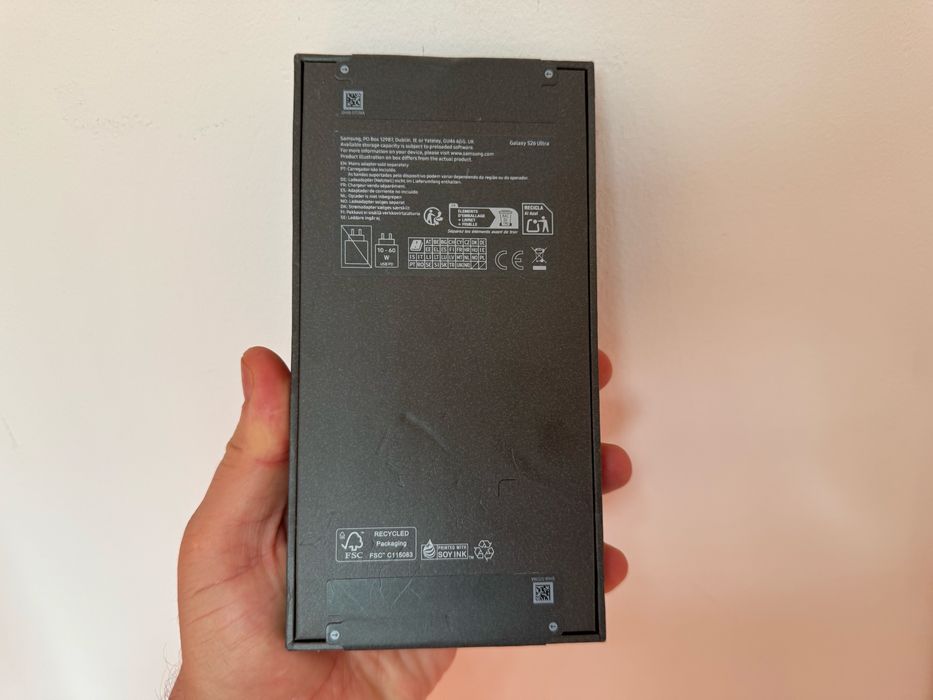 Samsung Galaxy S26 Ultra, 256 gb, 12 gb ram, Black, nou la cutie