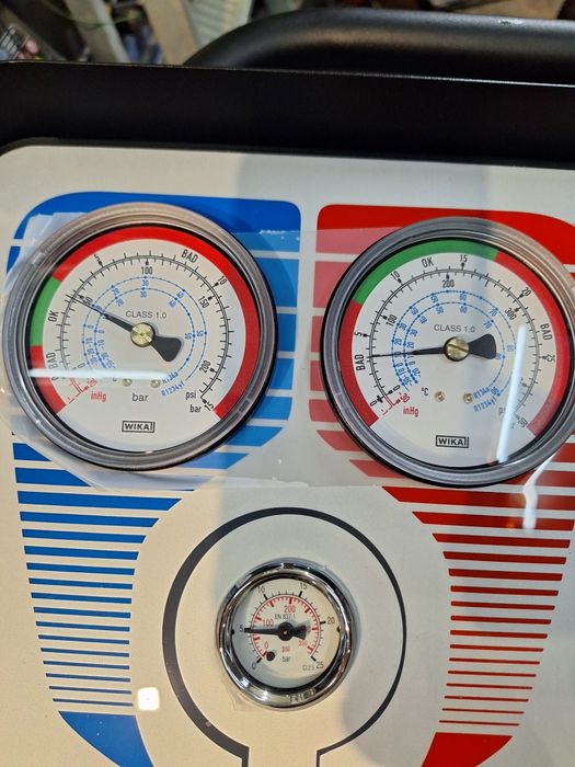 Автосервиз  гуми монтаж, , зареждане  на автоклиматици