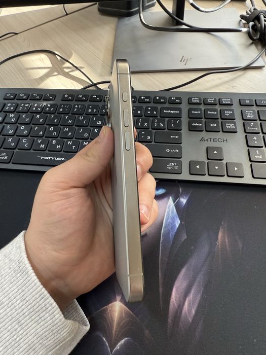 Айфон 15 про в хорошем состояний