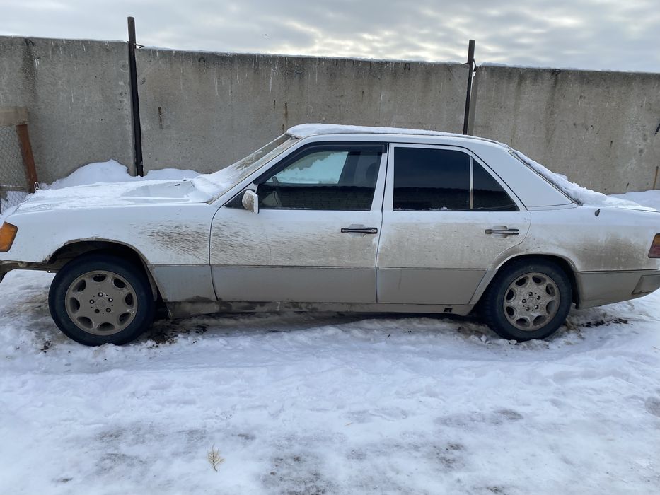 Продам мерседес 124