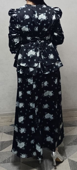 Продается красивое платья