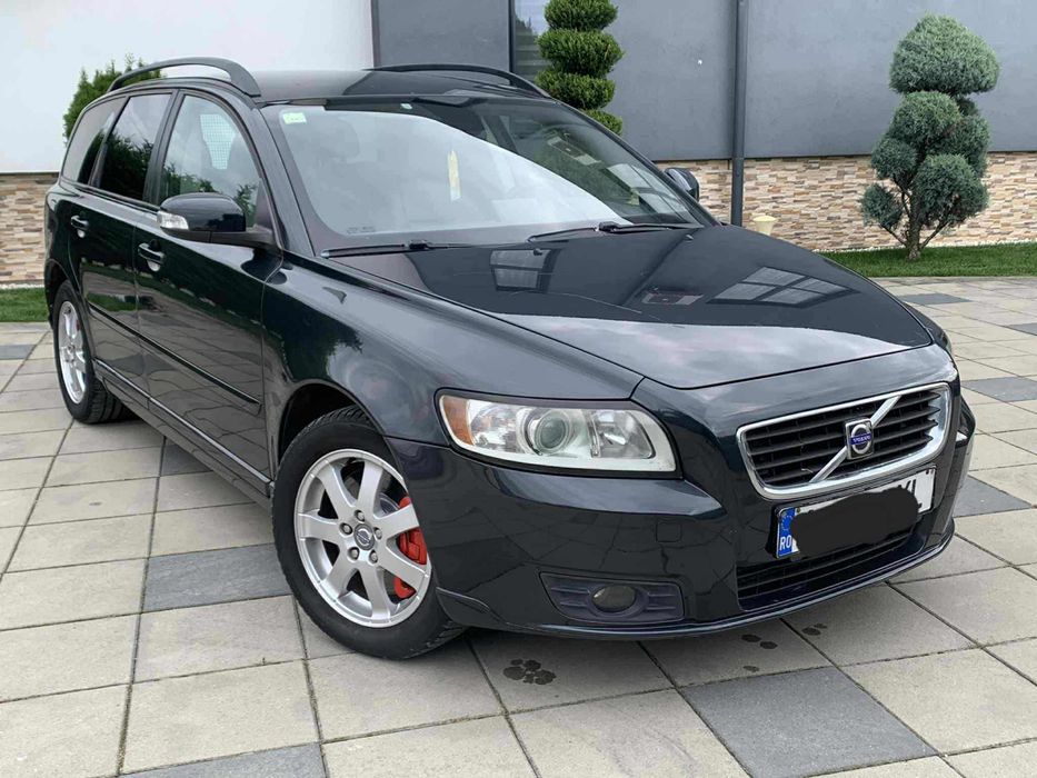 Volvo v50 An fab 2010 cutie automata diesel 2.0 136 cp