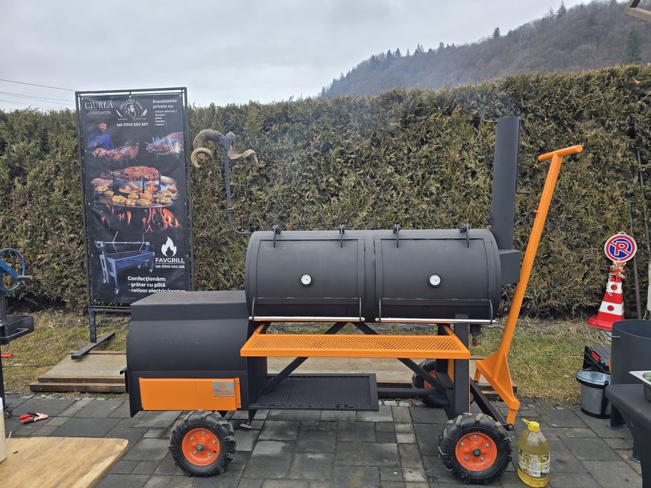 Soba pe gaz, Gratare cu plita, Smoker.