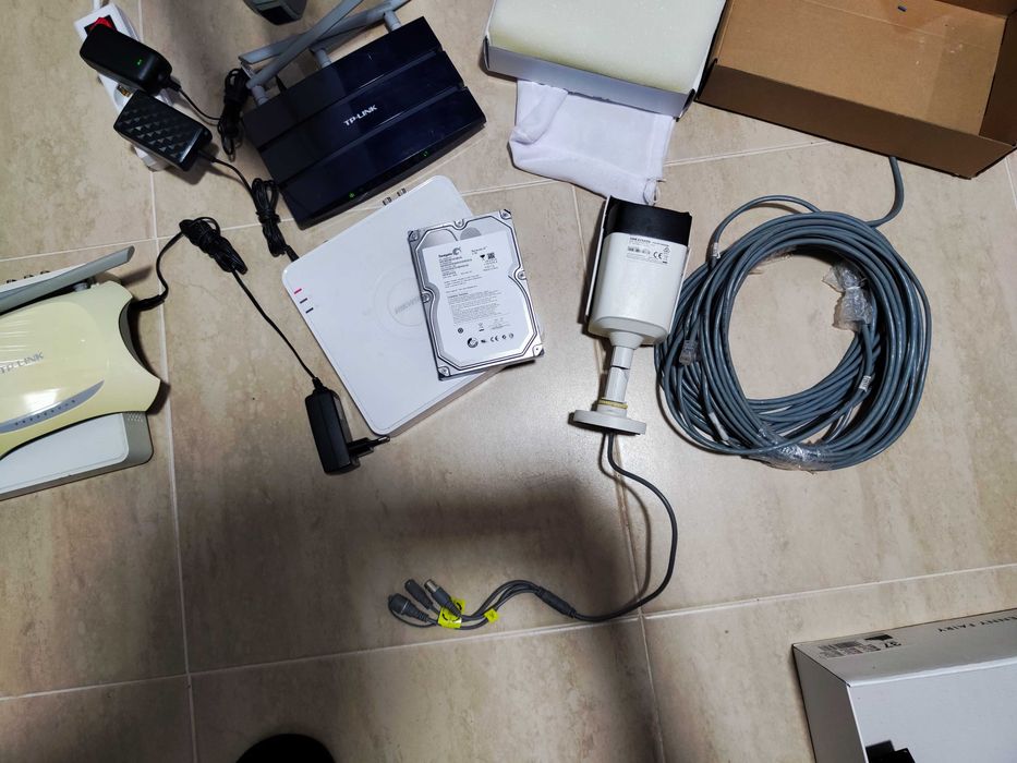 Router TP LINK , Modem 4G Huawei