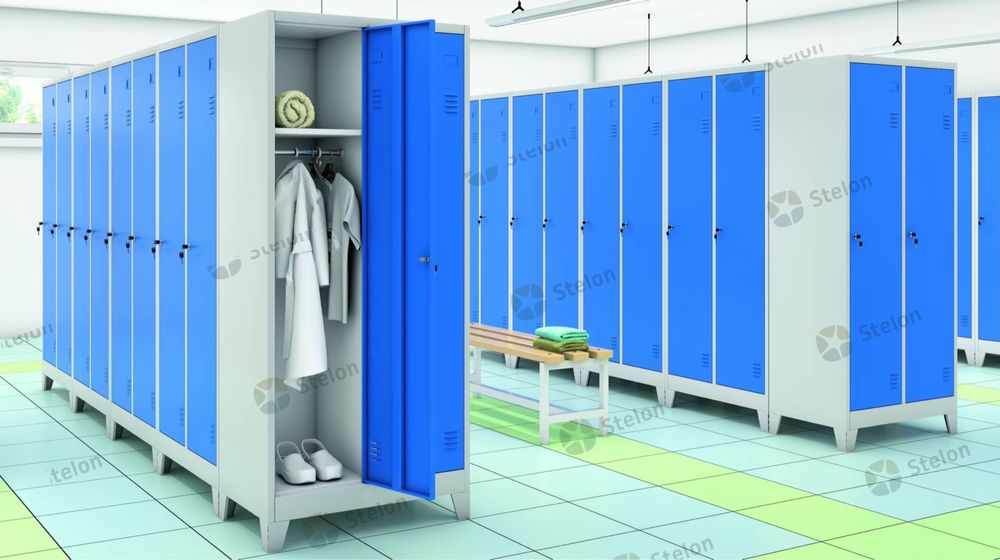 Металлические шкафы — в продаже