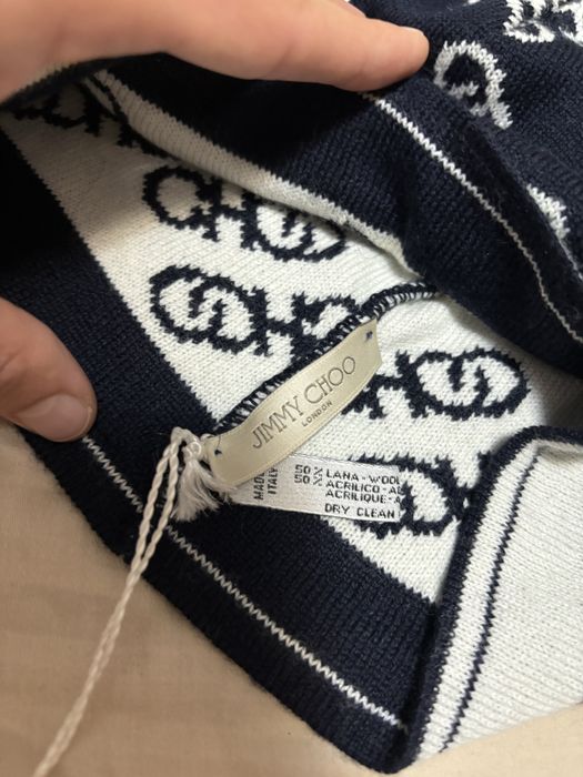 Зимна шапка Jimmy Choo