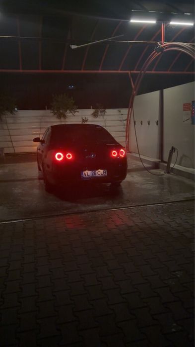 Volkswagen Passat B6 • 2006• 2.0TDI