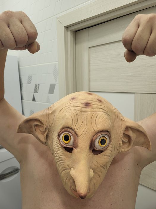 маска добби из фильма