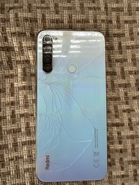 Продам Redmi Note 8