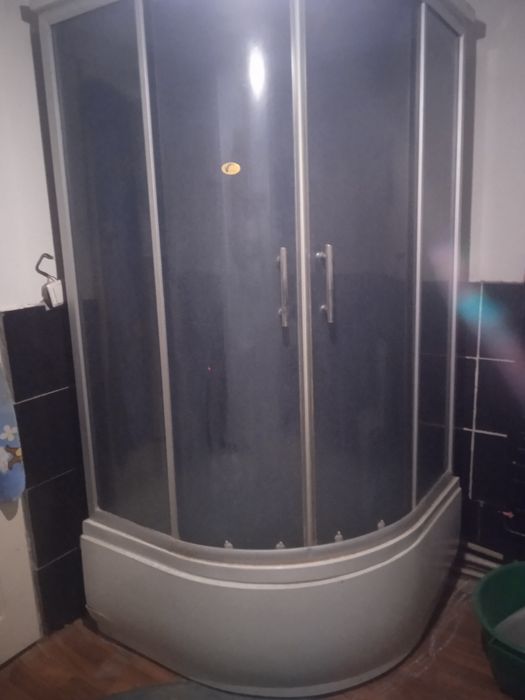 Уи жихаздары сатылады