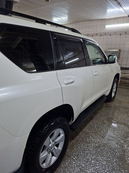 Продам тойота прадо 150.