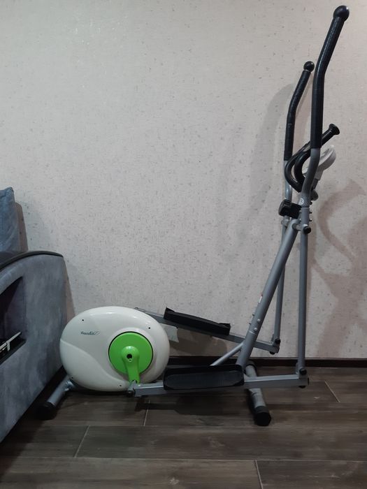 Элиптический тренажёр