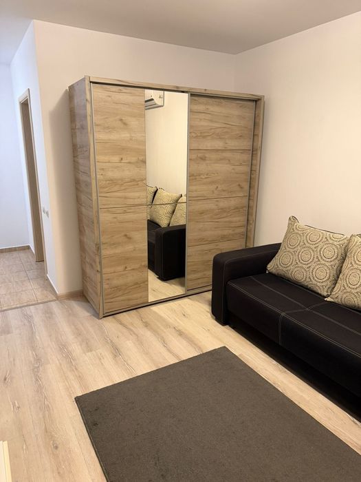 Garsoniera de inchiriat Militari residence