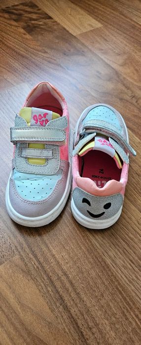 Обувки 21-24 размер, при интерес за даден модел, изпратете съобщение.