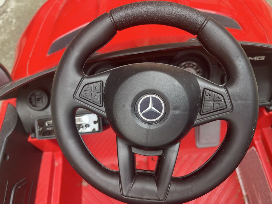 Електрическа кола с дистанционно Мерцедес