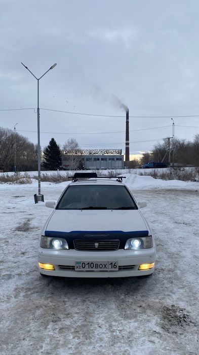 Тойта камри люмьера