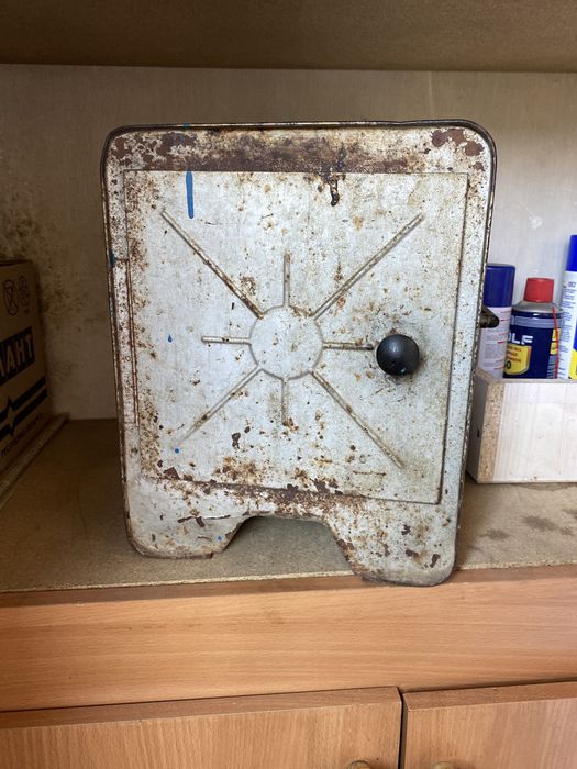 Продам духовку