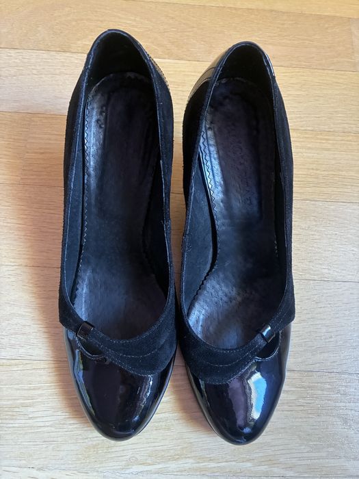 Pantofi piele intoarsa si piele lacuita